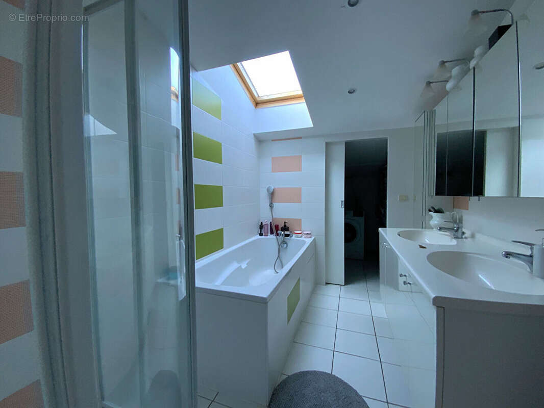 Appartement à ROSIERES-PRES-TROYES