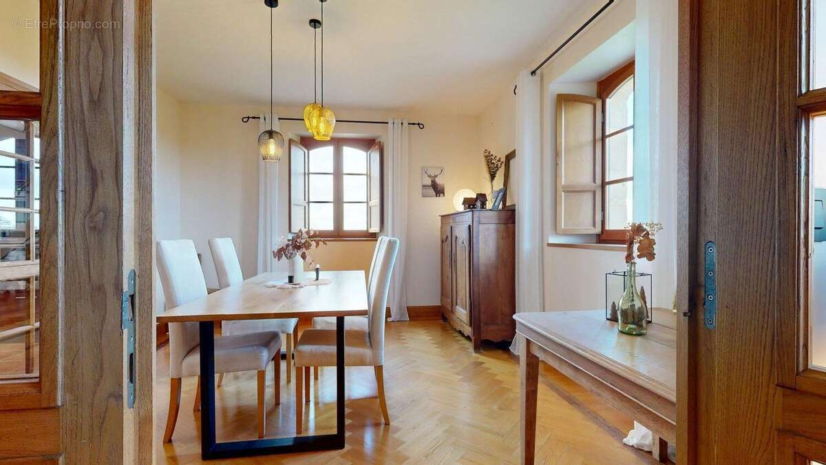 Proprietedexceptionavecvueepoustouflante1104202516 - Maison à SAINT-CYPRIEN