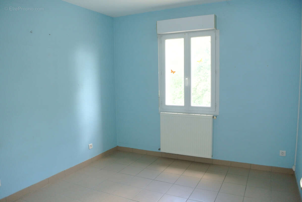 Maison à MAUVEZIN-SUR-GUPIE