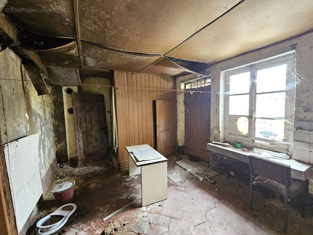 Maison à XERMAMENIL