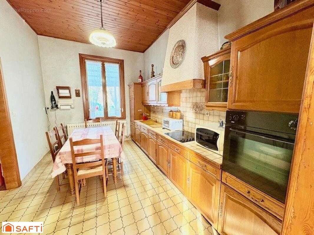 Photo 3 - Maison à QUIEVRECHAIN