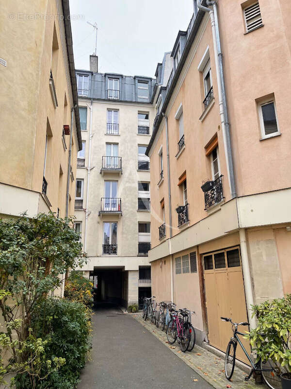 Appartement à PARIS-12E