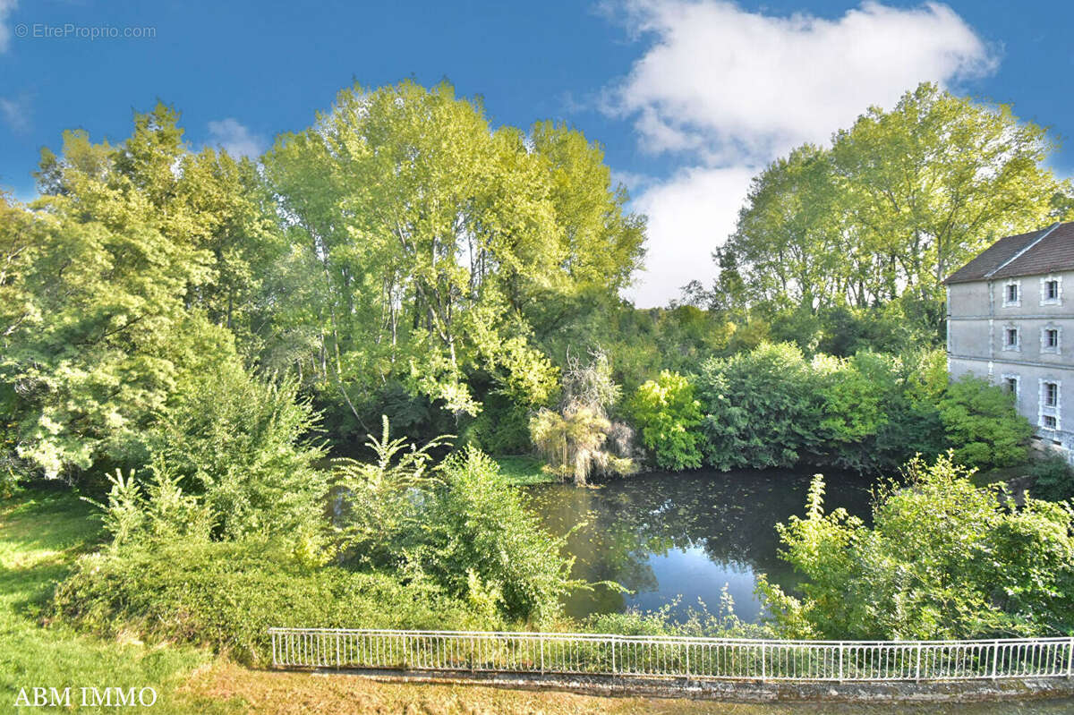 Maison à SAINT-LAURENT-DES-HOMMES