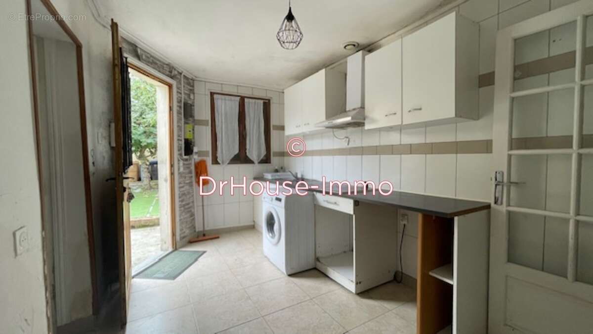 Maison à LES PAVILLONS-SOUS-BOIS