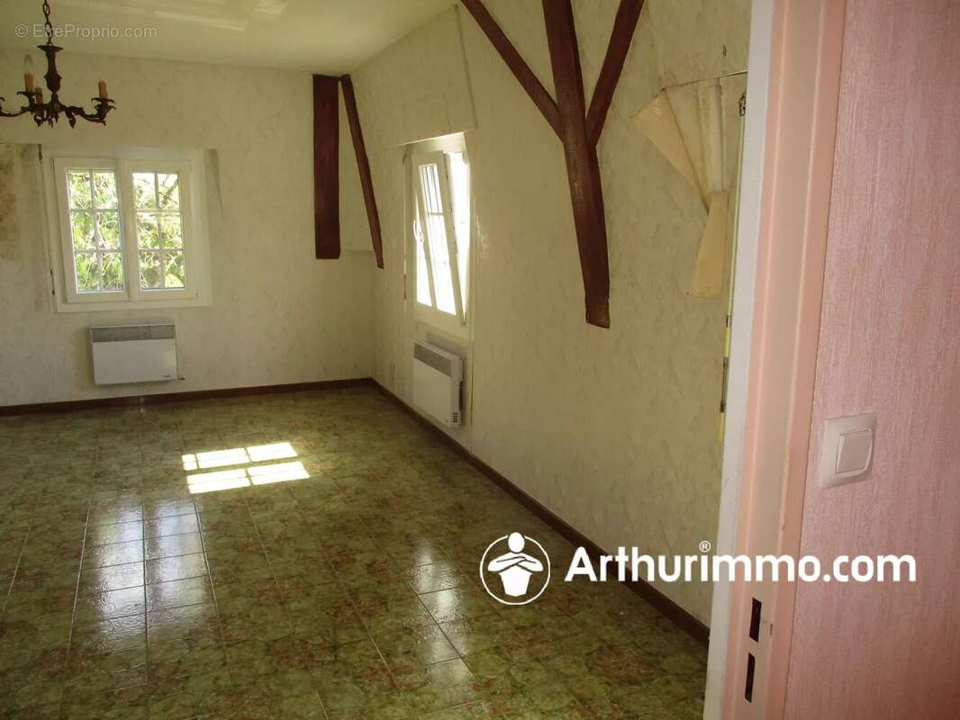 Maison 150 M² sur sous sol complet - photo 13