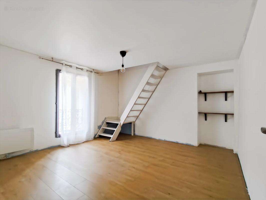 Maison à EPONE