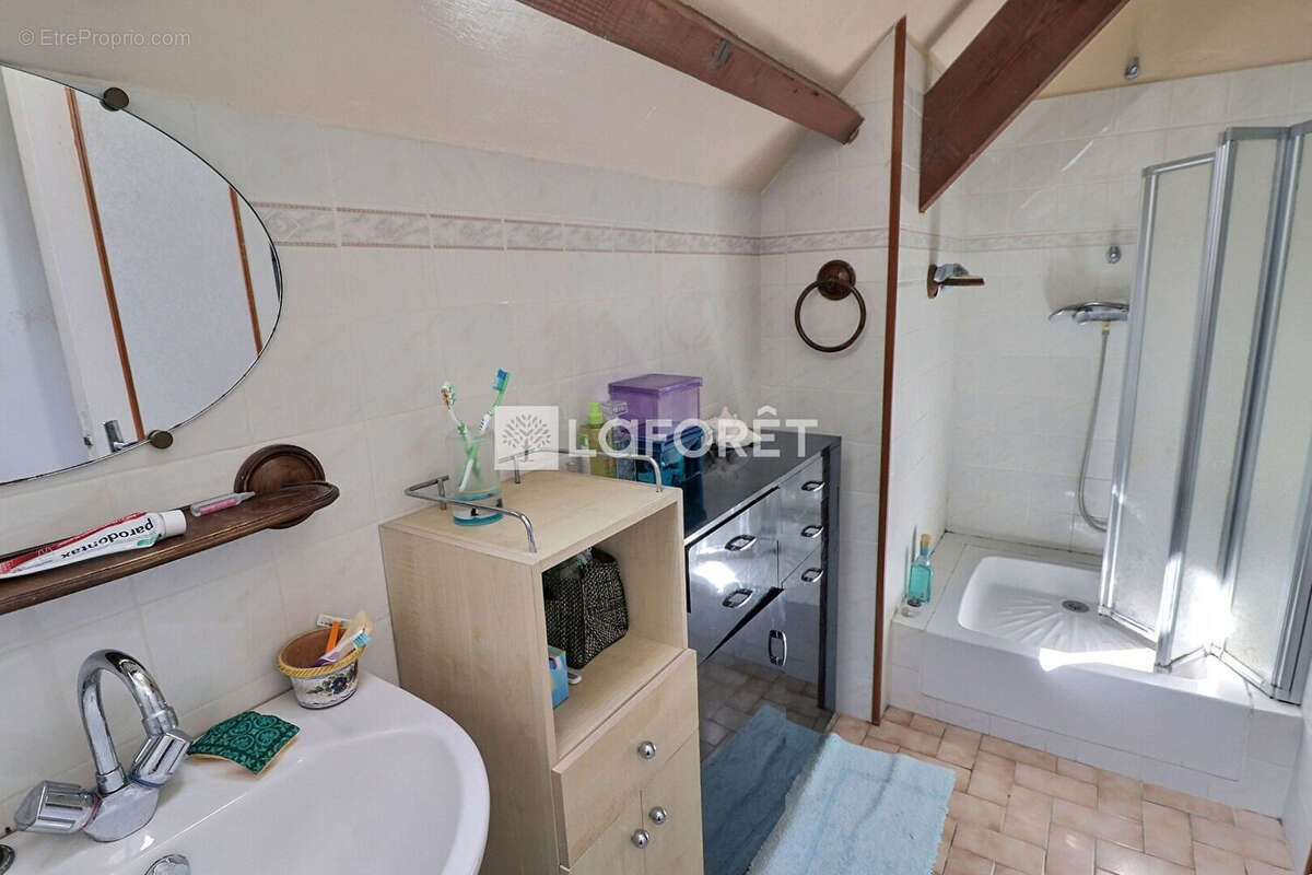 Maison Noisy Sur Ecole 4 pièce(s) 94 m2 - photo 9