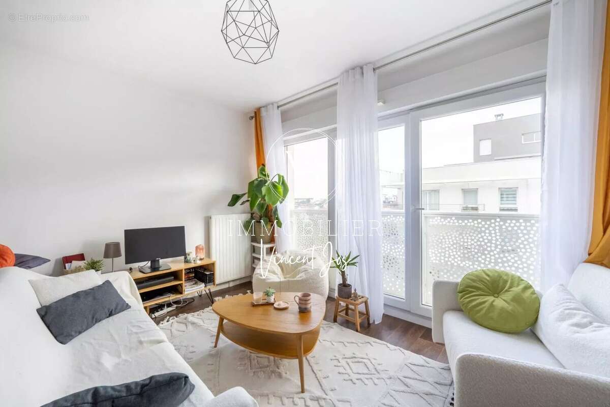 Appartement à CHOISY-LE-ROI