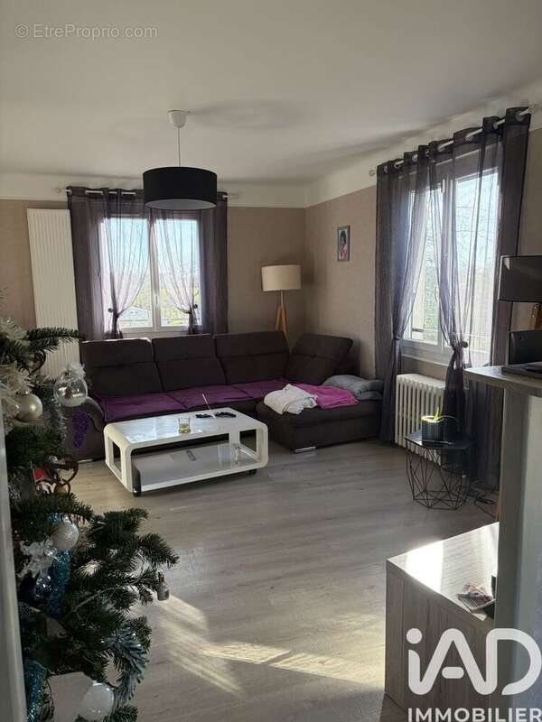 Photo 5 - Maison à THIEL-SUR-ACOLIN