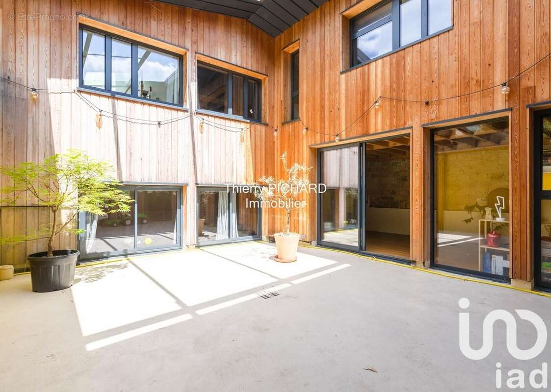 Photo 6 - Maison à LES LILAS