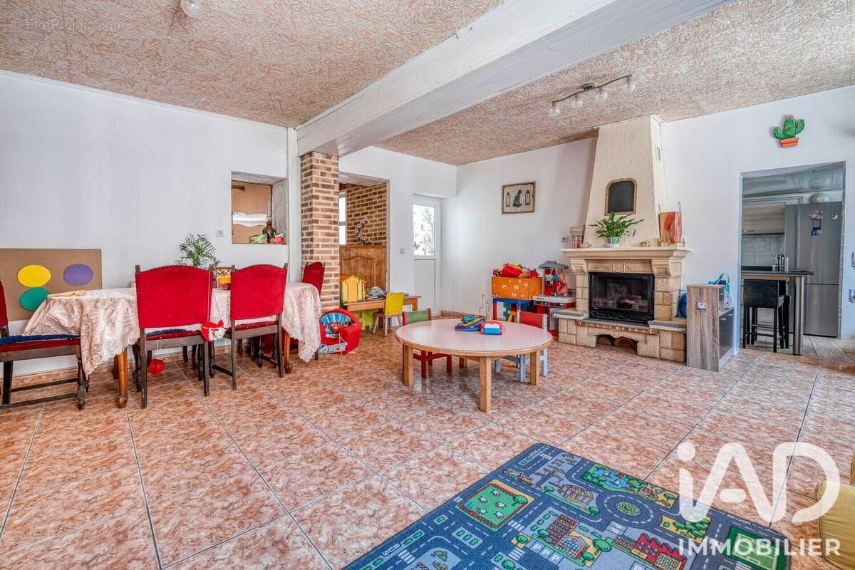 Photo 1 - Maison à COMPANS