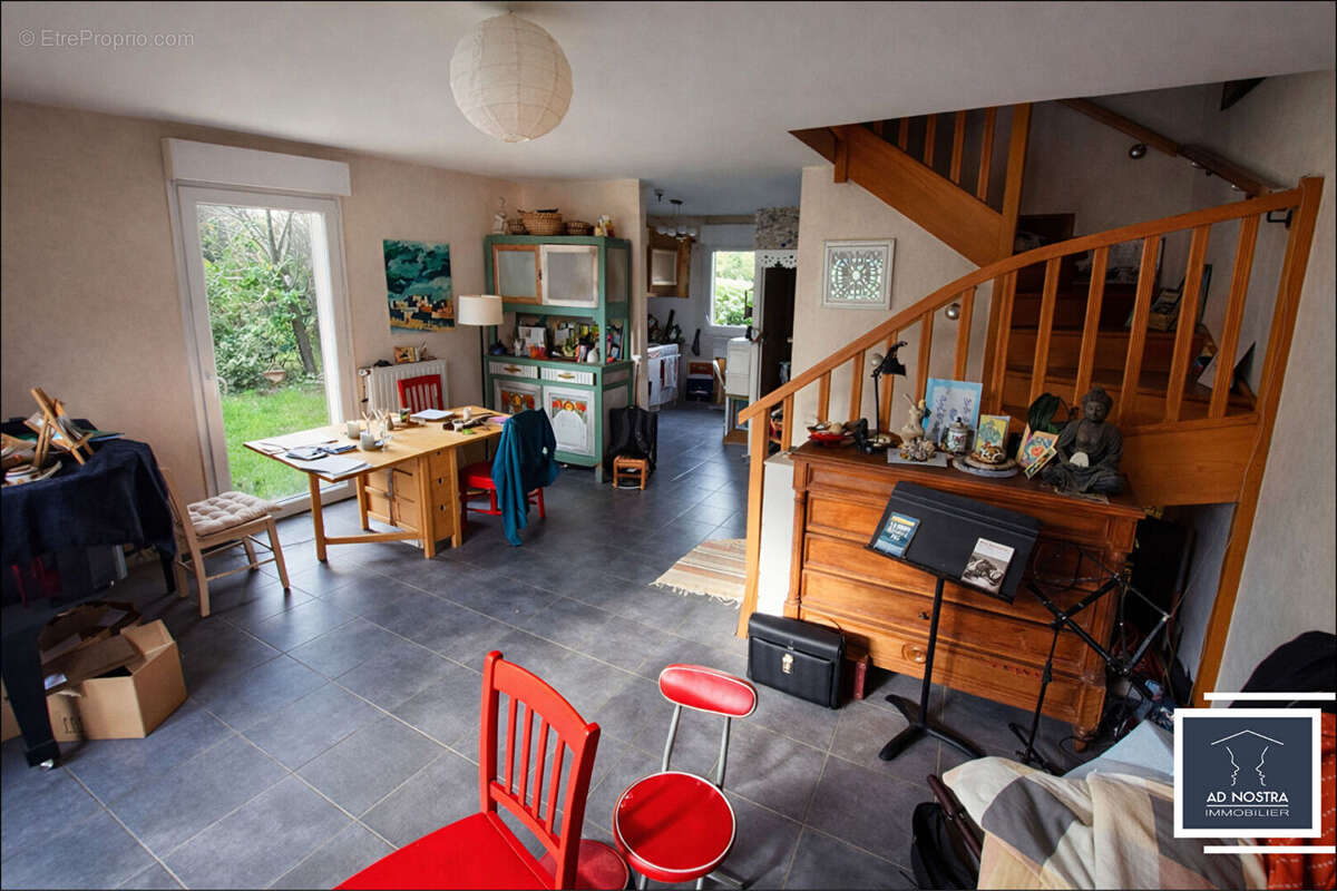 Maison à LA CHAPELLE-THOUARAULT