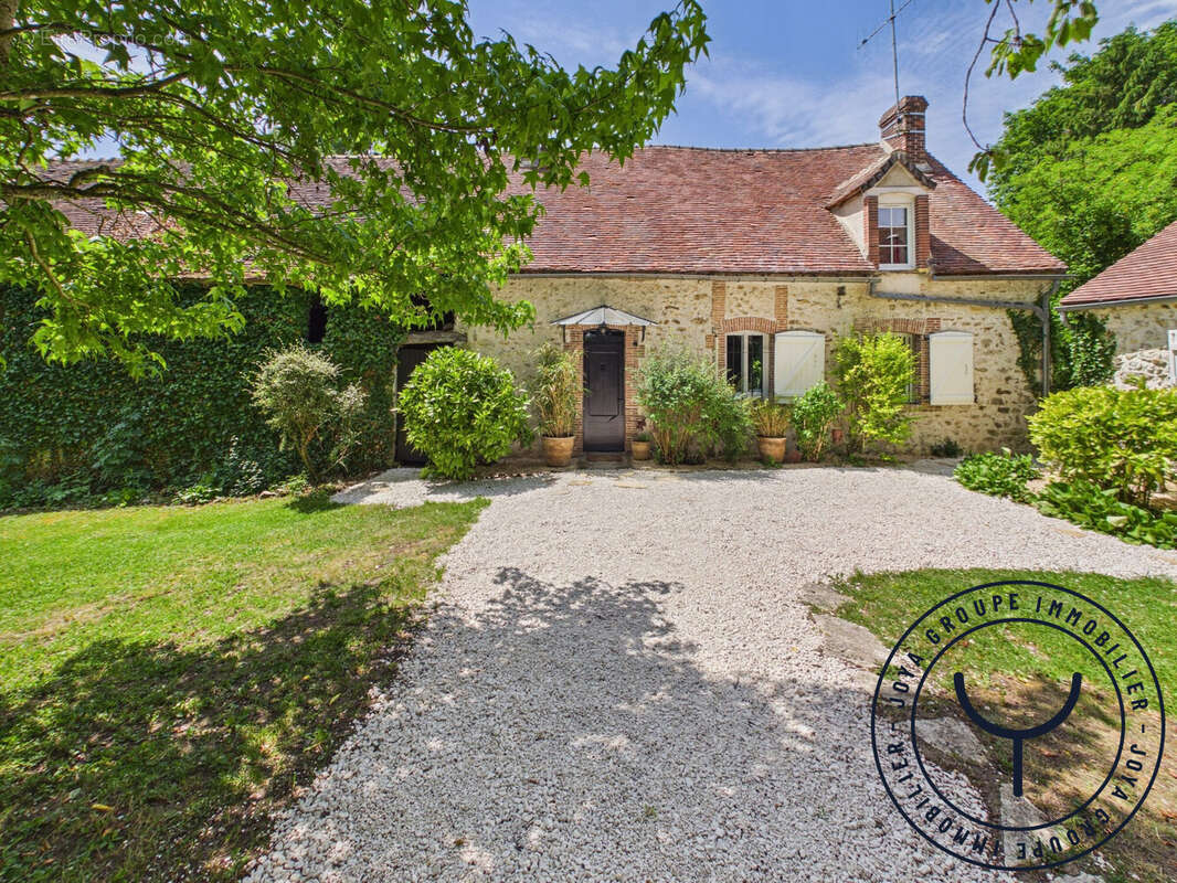Maison 115 m² à Esternay  - photo 4