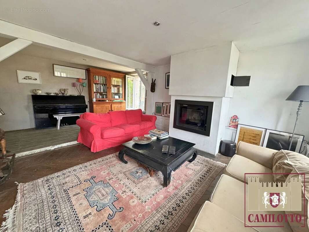 Maison à NOGENT-LE-ROI