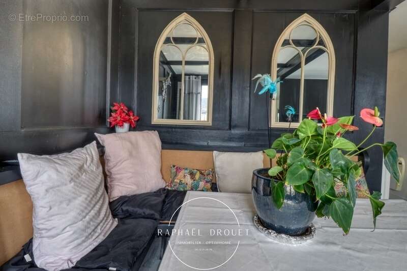 Appartement à MARSEILLE-11E