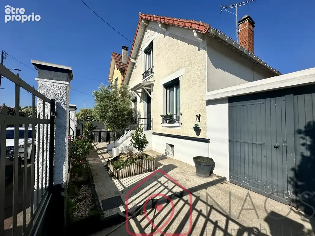 Jolie maison avec terrain 677 m² et piscine - photo 3
