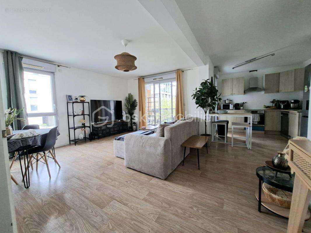 T3 spacieux avec terrasse - photo 2