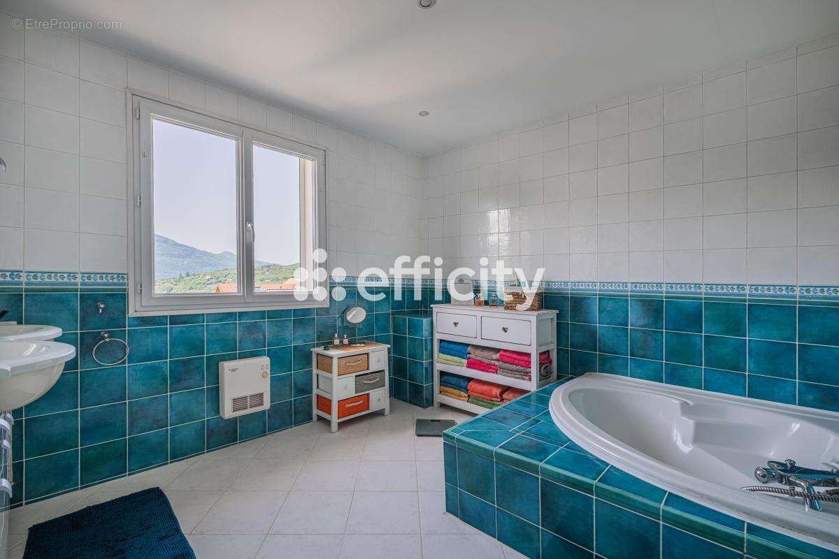 Maison à AIX-LES-BAINS