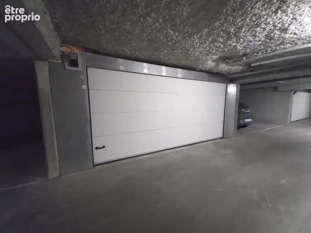 Toulouse 31200 - Beau T4 avec grandes terrasses et 2 garages - photo 13