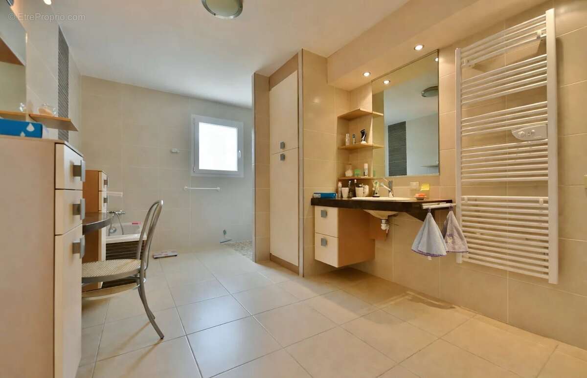Maison à UZES