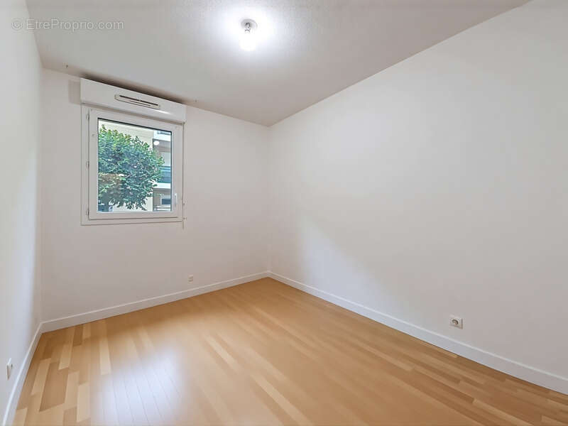 Appartement à COULOMMIERS