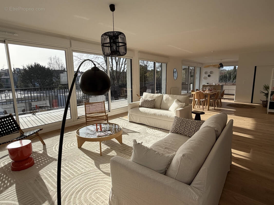 Appartement à BORDEAUX