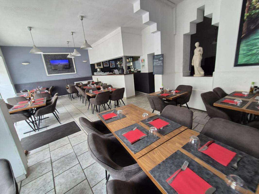 Appartement 270 m² à Villers-Cotterets  - photo 2