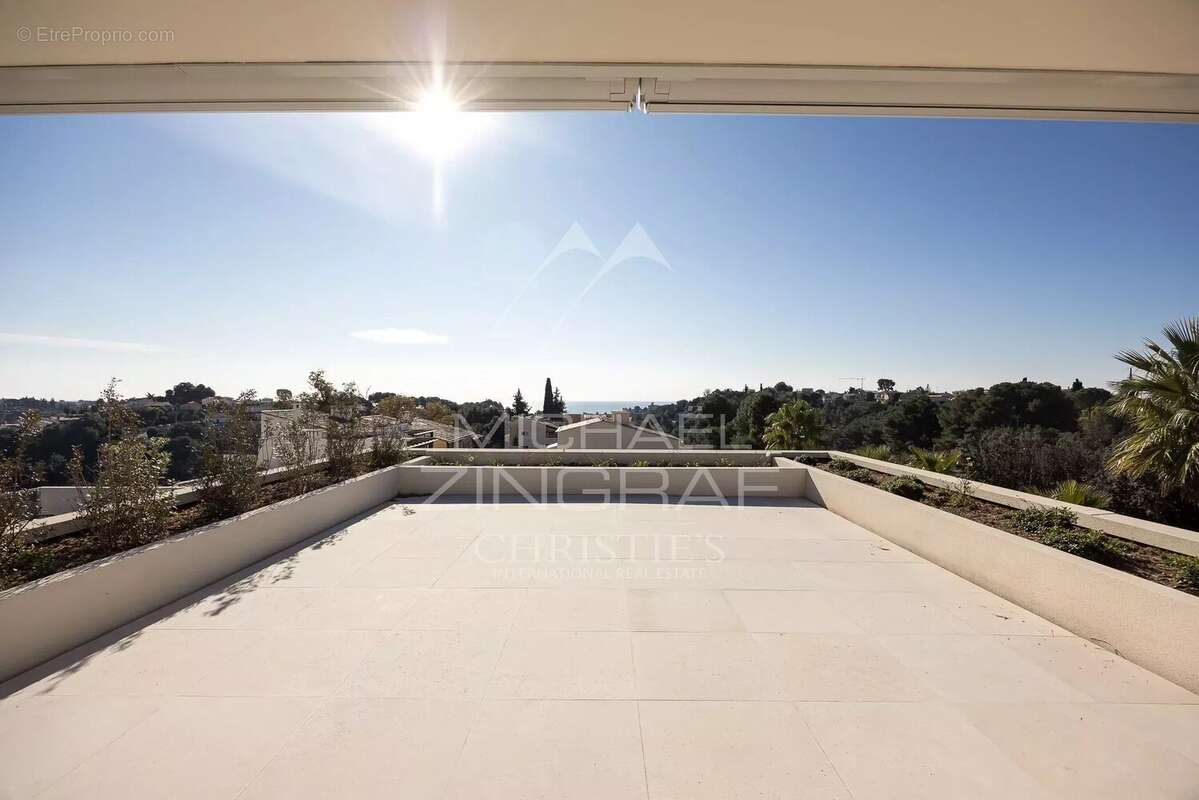 Appartement à CAGNES-SUR-MER