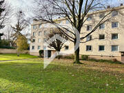 Appartement à MAURECOURT