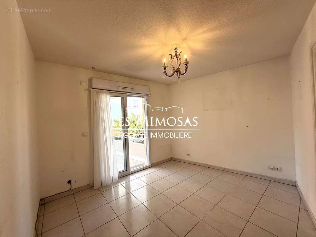 Appartement à SAINT-RAPHAEL