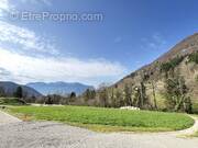 Terrain à POMMIERS-LA-PLACETTE