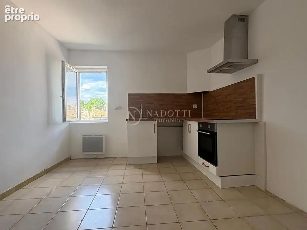 Appartement T3  avec cave et Garage - Lauris (Sud Luberon) - photo 7