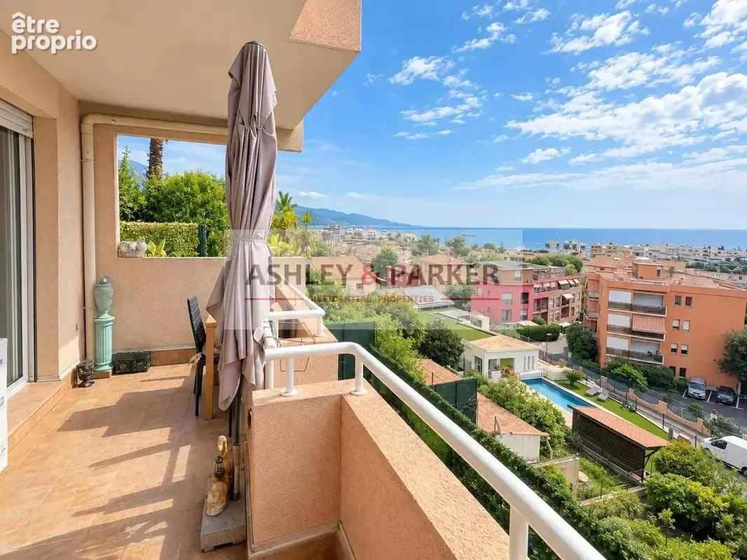 APPARTEMENT 2 PIÈCES - Vue mer & jardin privatif de 60 m² - 10 min de Monaco - photo 3