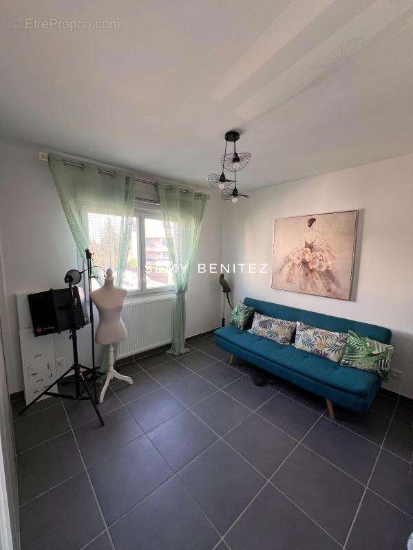 Appartement à SAINT-GENIS-POUILLY