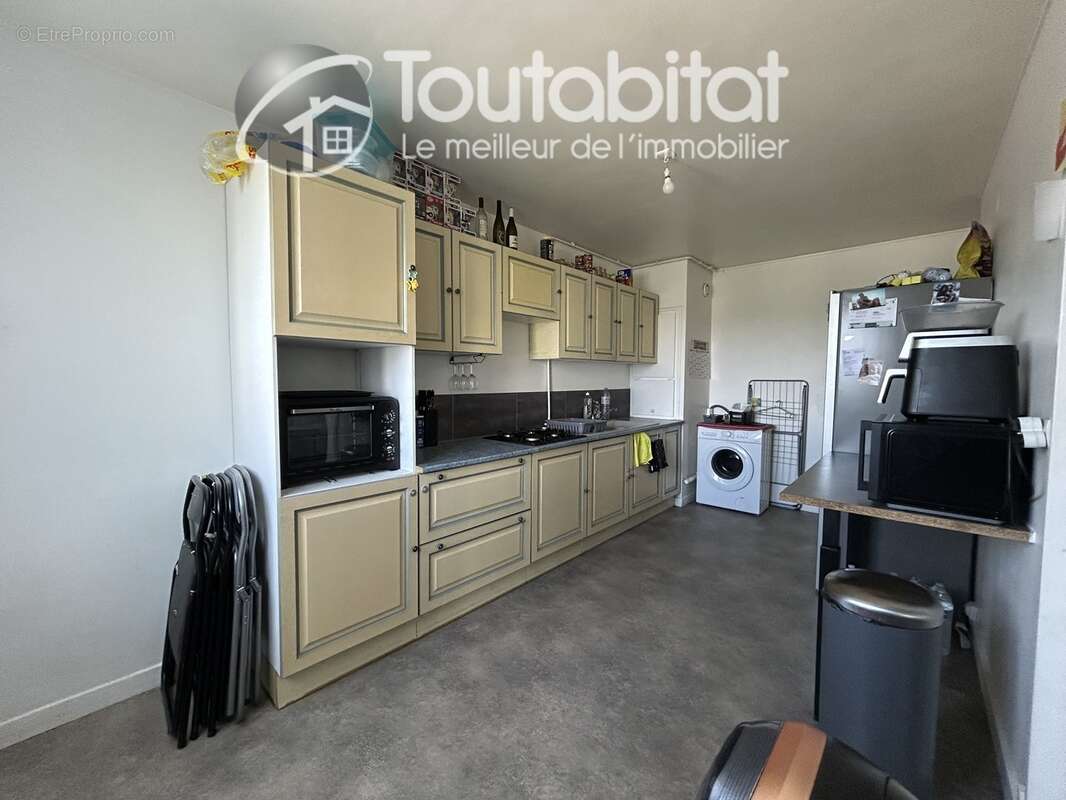 Appartement 76 m² à Charleville-Mezieres  - photo 7
