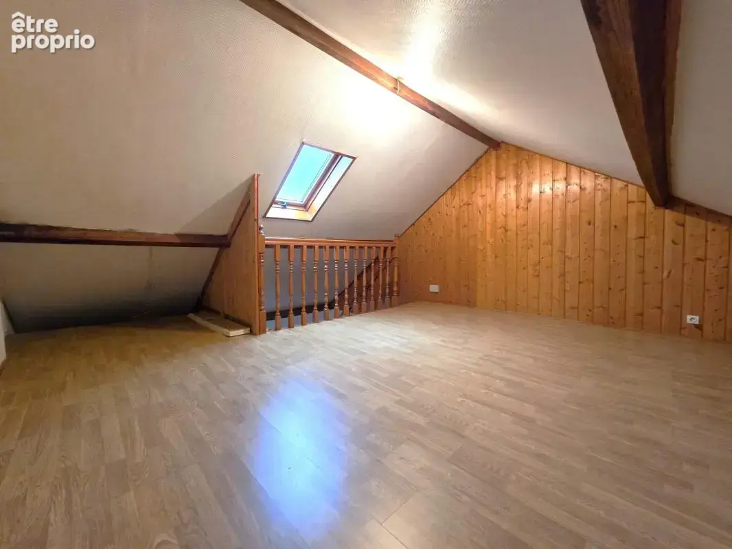 Maison mitoyenne 5 pièces avec jardin clos - photo 11