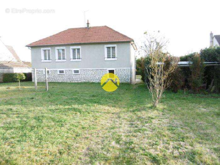 Maison à LE BLANC