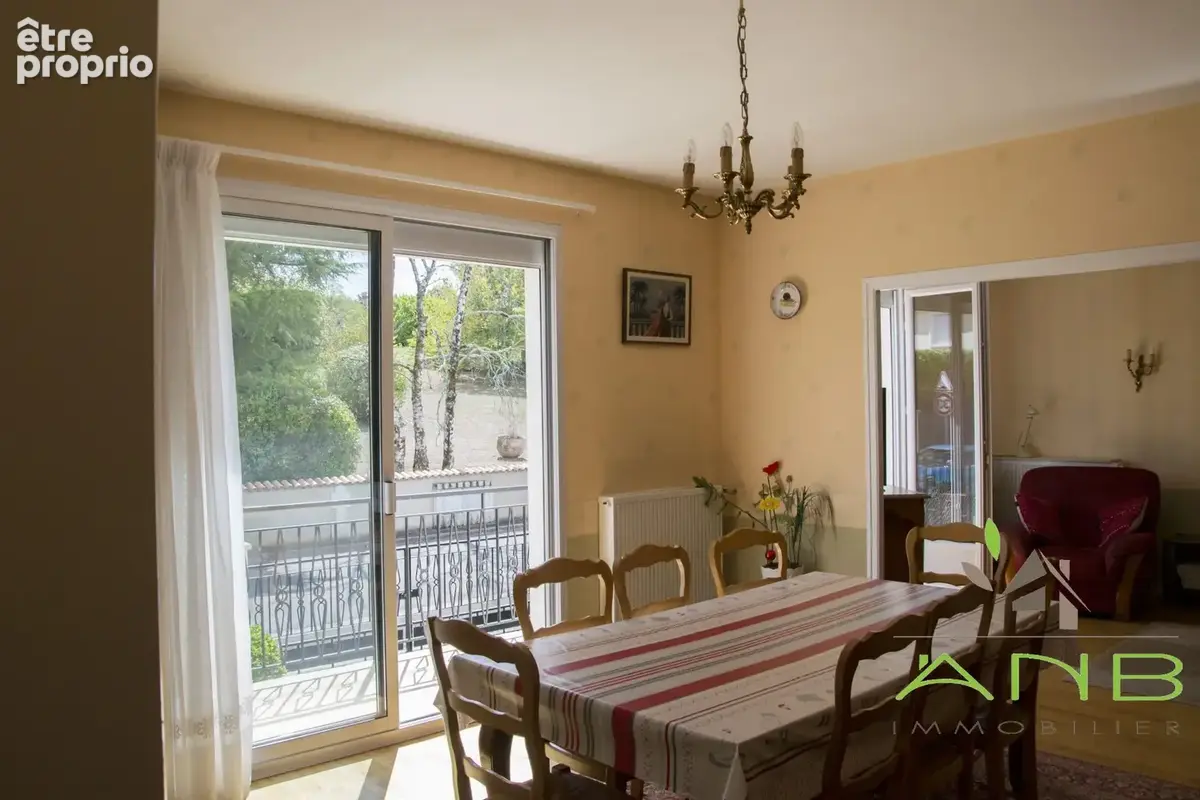 Maison 6 pièces 133 m² à vendre à Ruelle-Sur-Touvre (16600) - photo 4