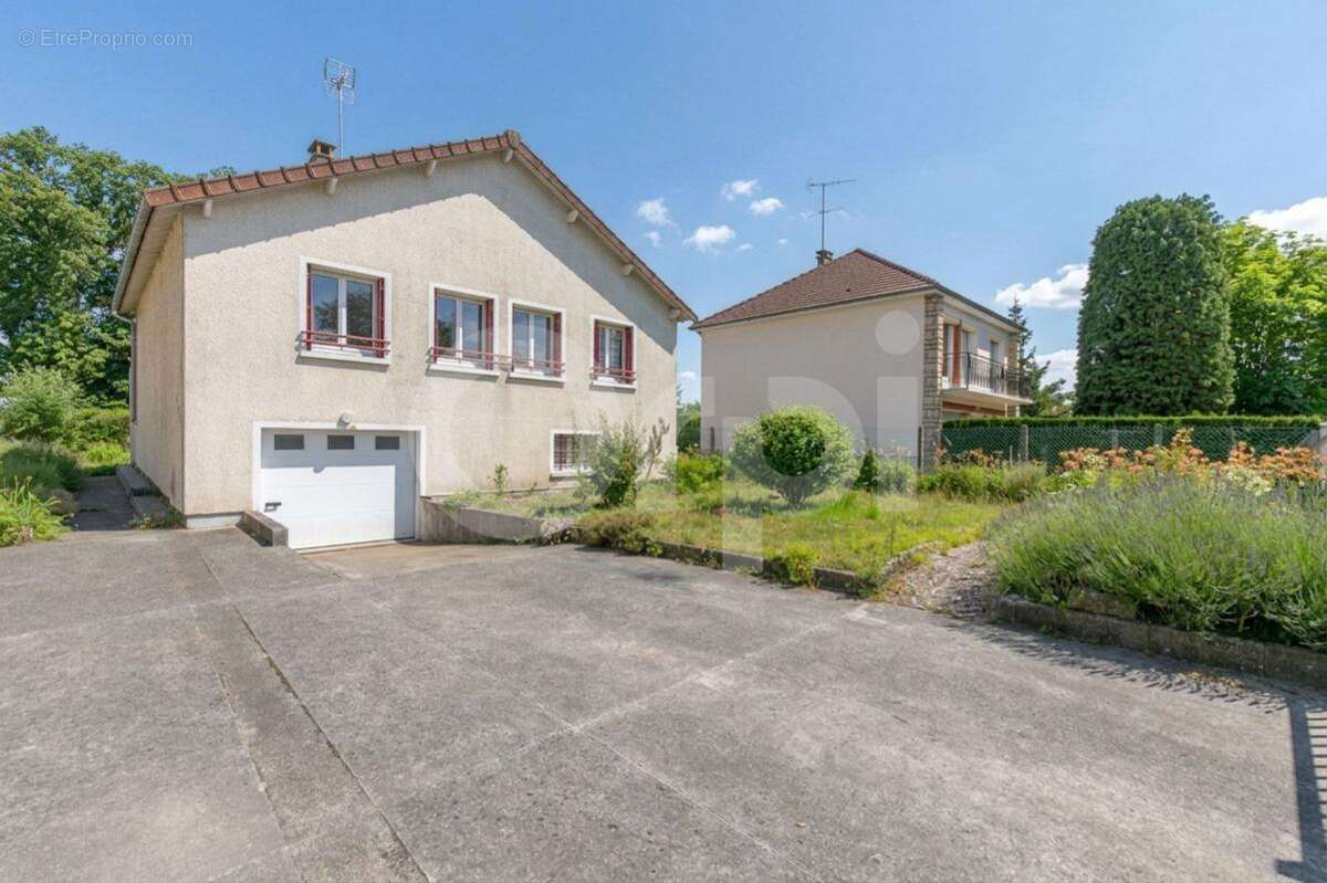 Maison à BOISSY-SAINT-LEGER