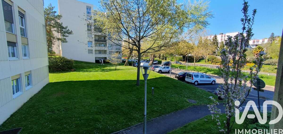 Photo 2 - Appartement à LES ULIS
