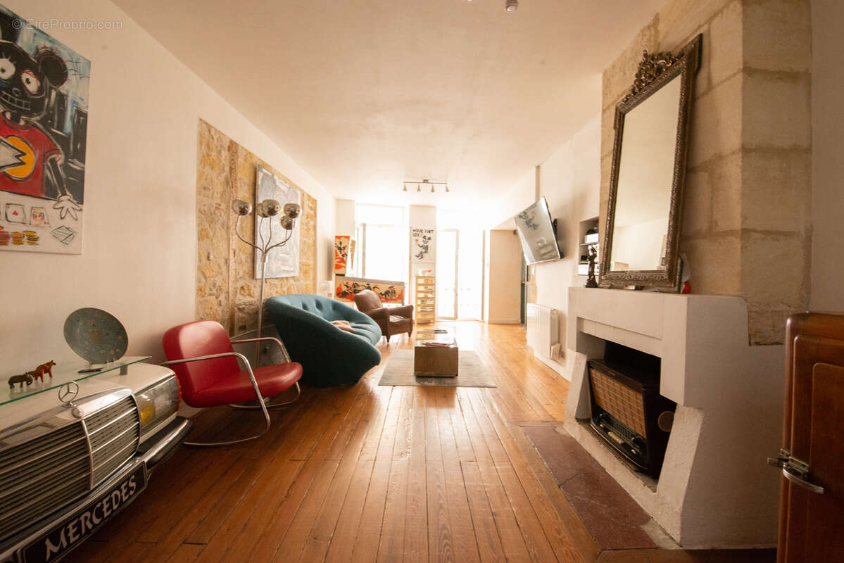 Appartement à BORDEAUX