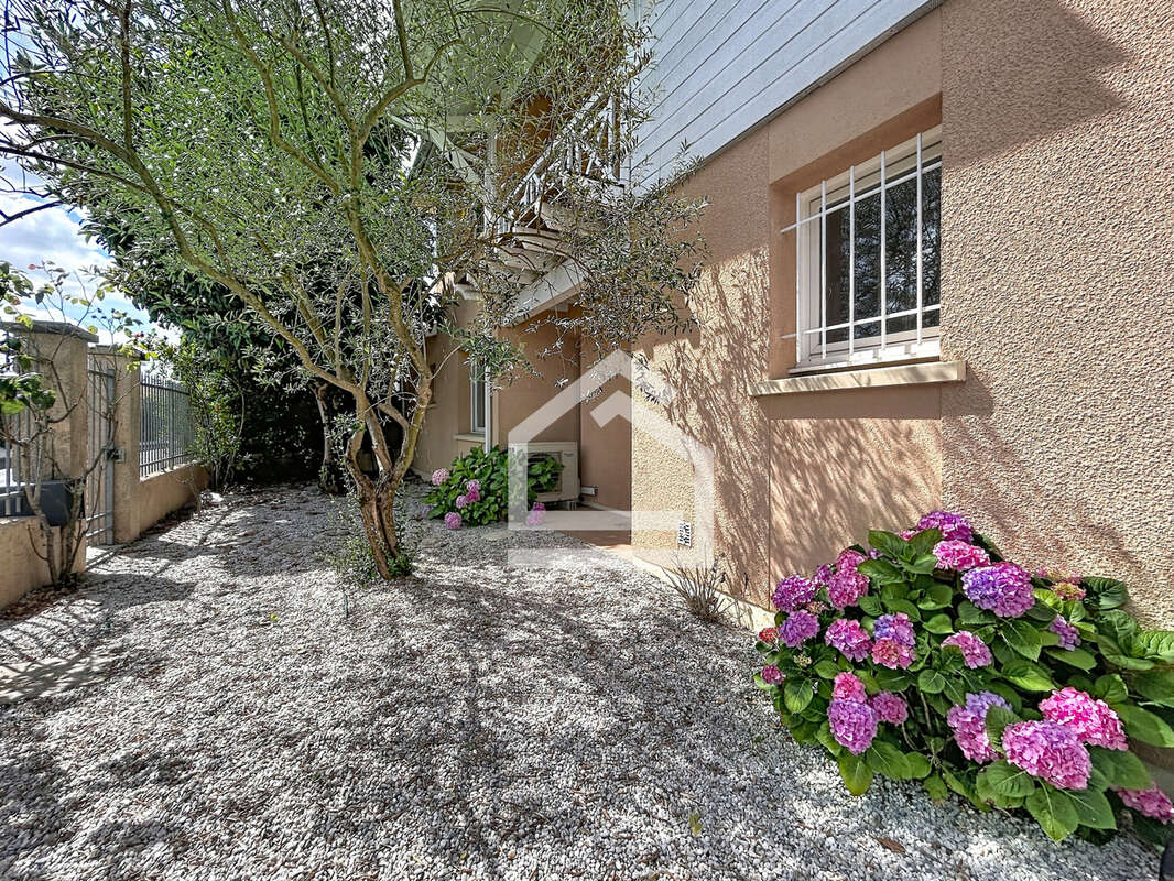 Maison à MERIGNAC