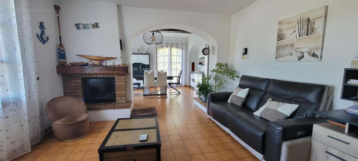 Photo 2 - Maison à CHALLANS