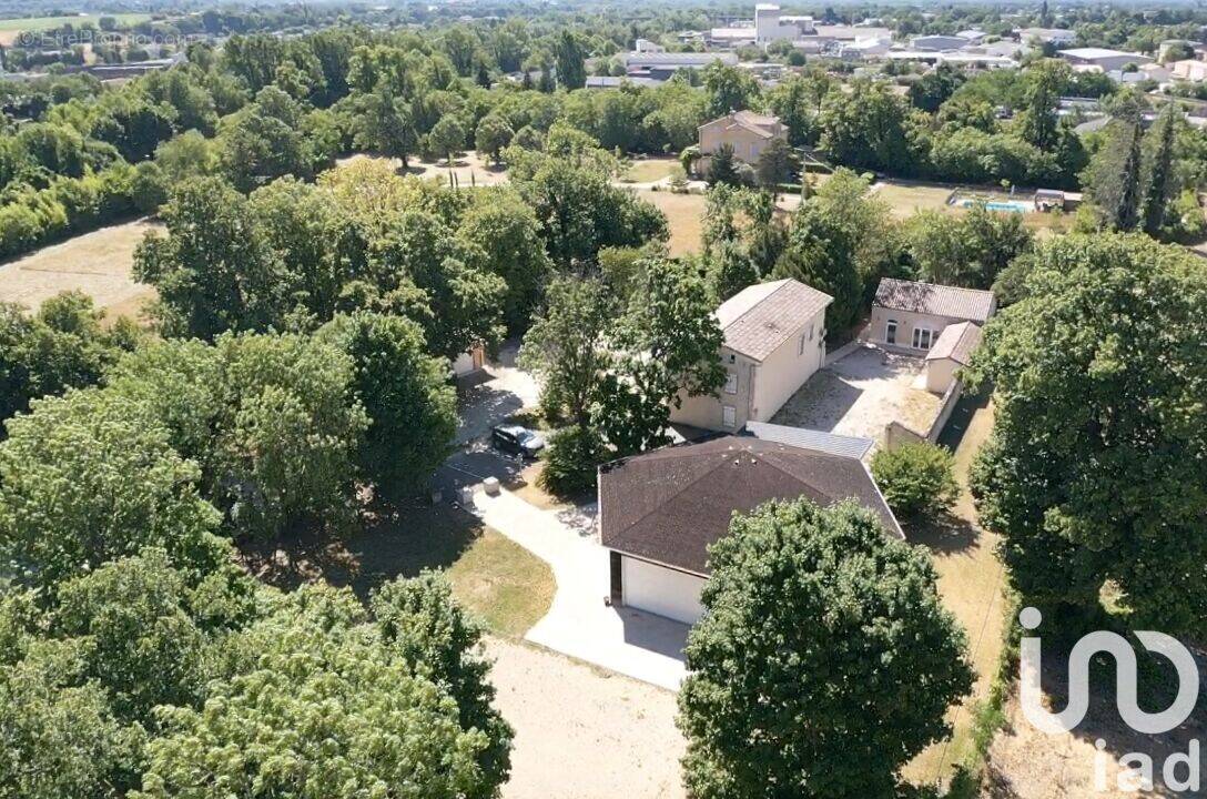 Photo 1 - Appartement à CREST