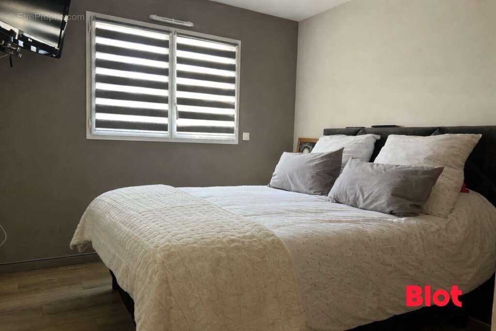 Maison à LA BOUEXIERE