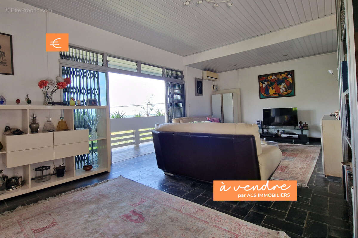 Maison à FORT-DE-FRANCE