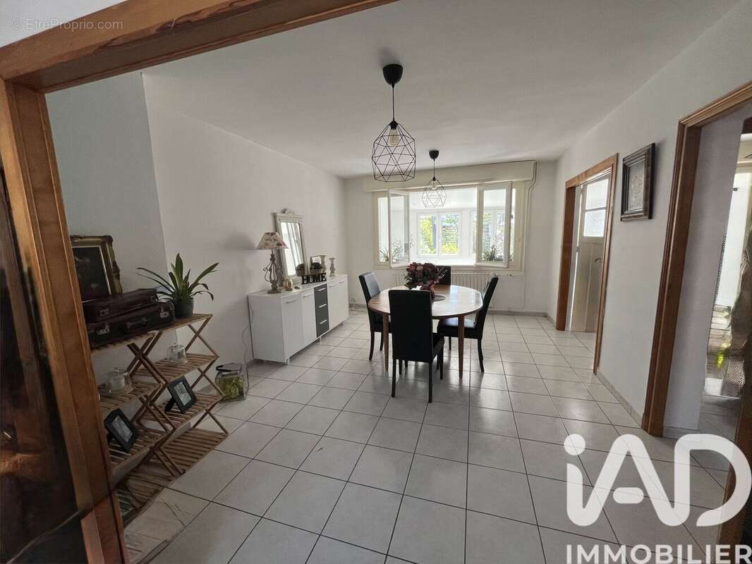 Photo 4 - Maison à THIANT