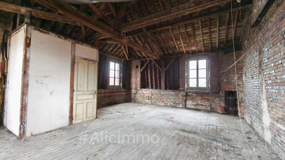 Maison à SEZANNE