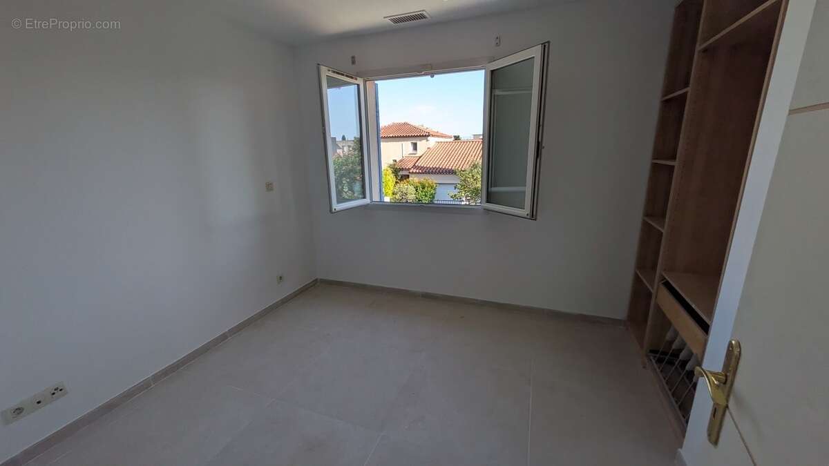 Maison 101 m² à La Ciotat  - photo 6