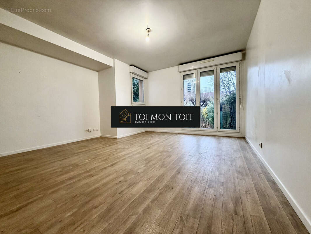 Appartement à SURVILLIERS